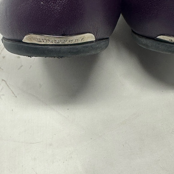 Burberry
Nylon Leather Trim Embellishment Ballet Flats
Size: 8 | US8, IT38 - Picture 8 of 12